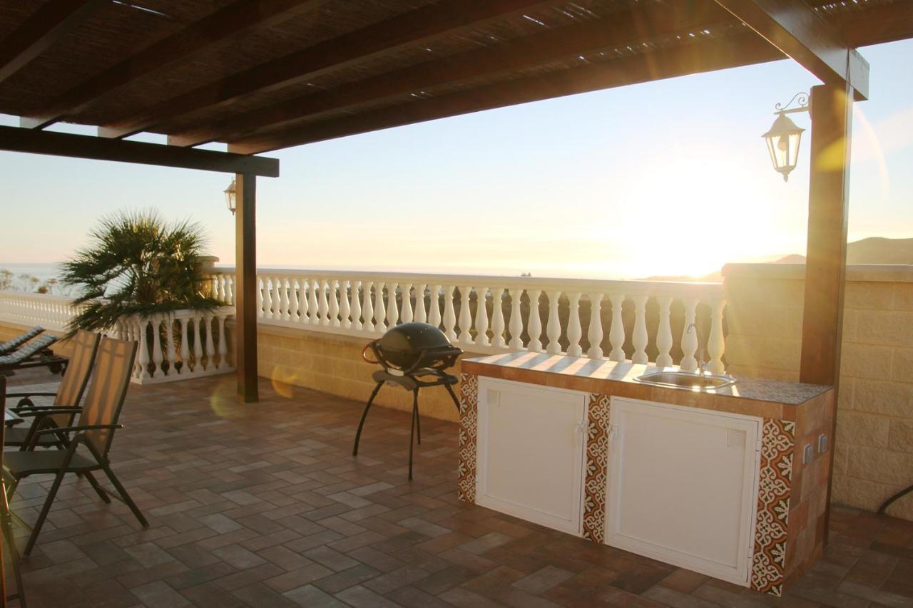 Villa El Palomar Azul With Pool And Sea View Benajarafe Buitenkant foto