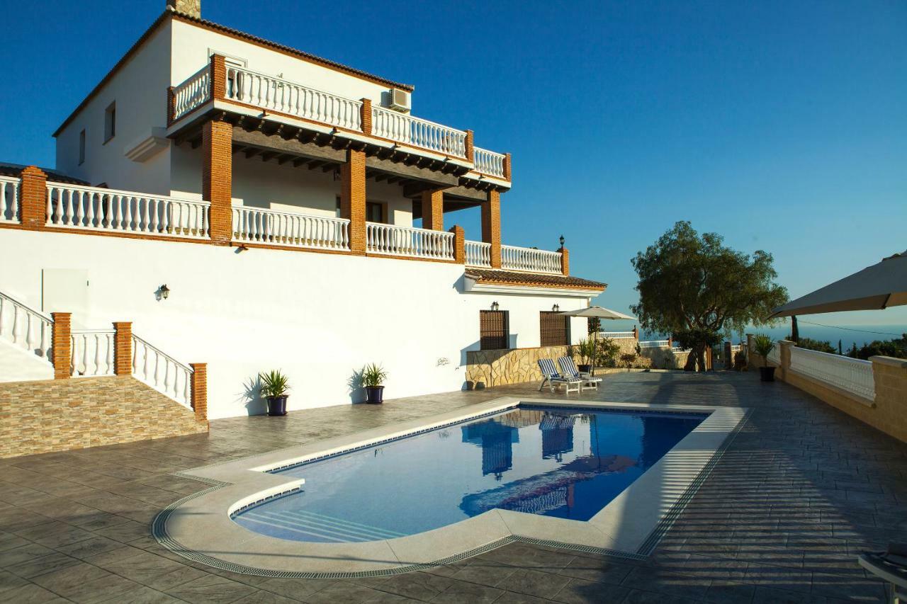 Villa El Palomar Azul With Pool And Sea View Benajarafe Buitenkant foto